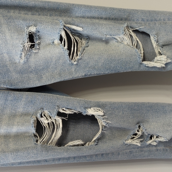 AE Ripped jeans - Picture 4 of 10